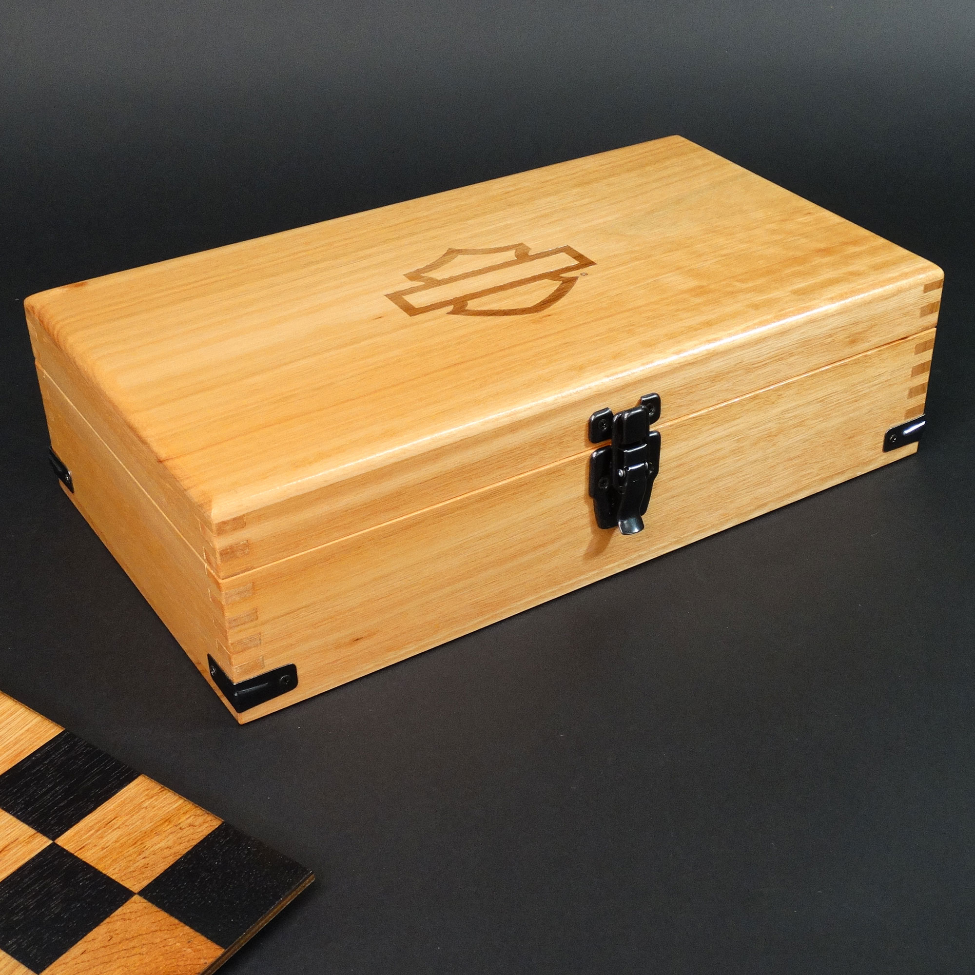 Dart World - H-D DELUXE 4 IN 1 GAME SET